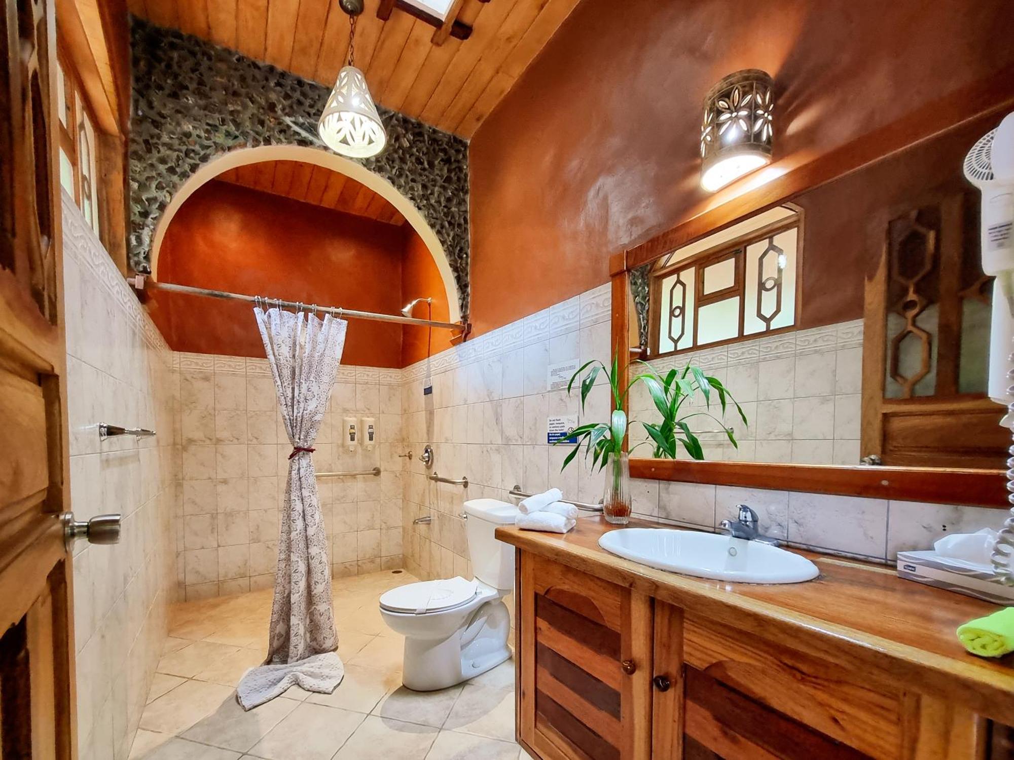 Hotel Claro De Luna Monteverde Ngoại thất bức ảnh